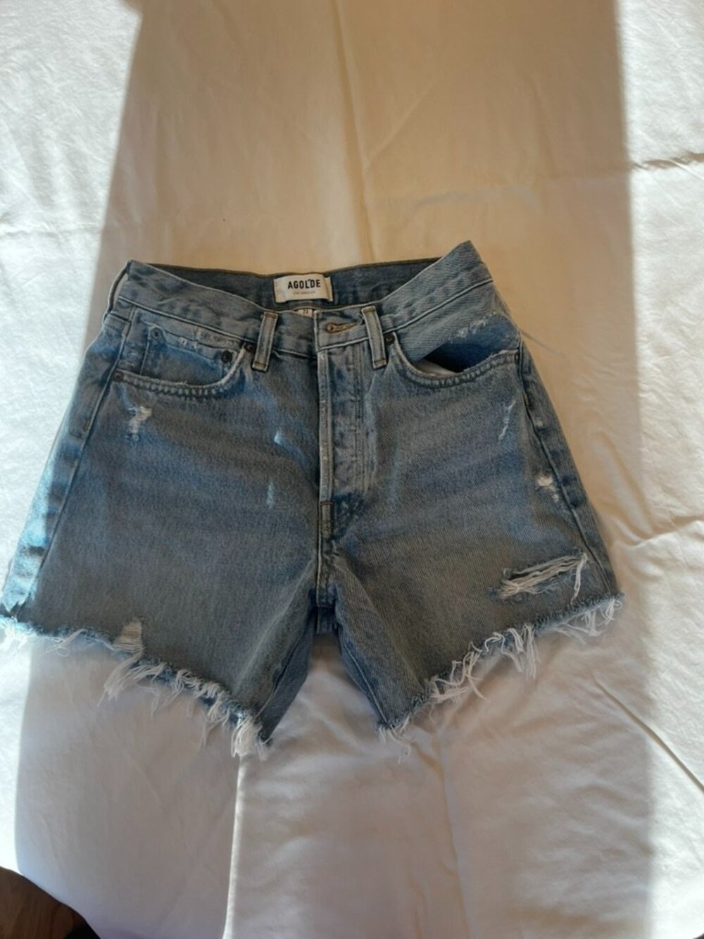 AGOLDE Parker cut off shorts button fly - Picture 2 of 3